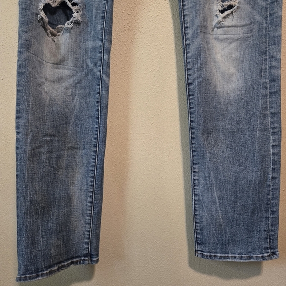 Extreme Flex 4 American Eagle Distressed Jeans - Picture 4 of 11